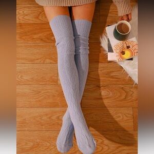 Aerie Cozy Gray  Cable Knit Tights